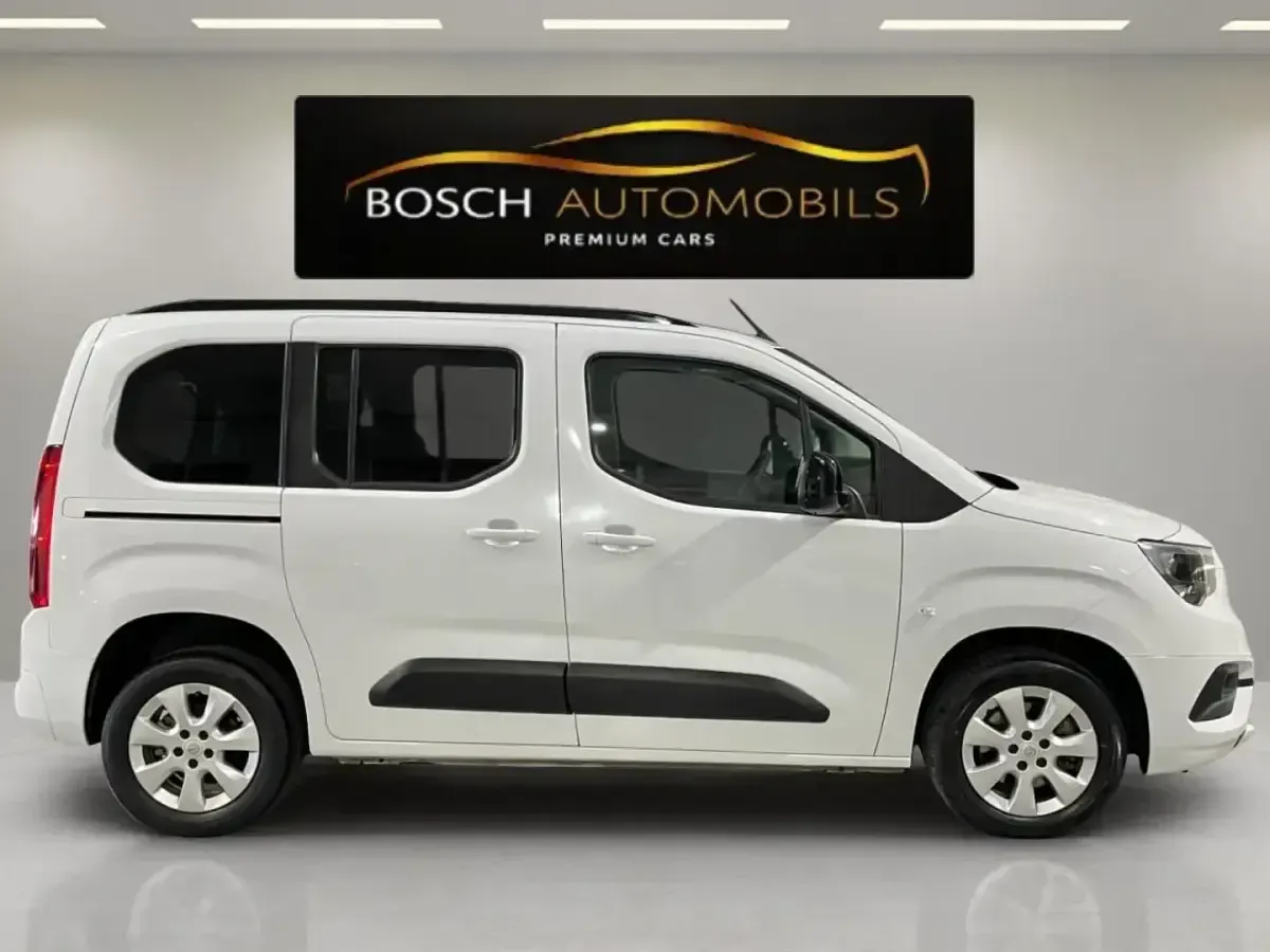 Usado Opel Combo Edition+ 102 CV (75 kW) 2023 Blanco Monovolumen