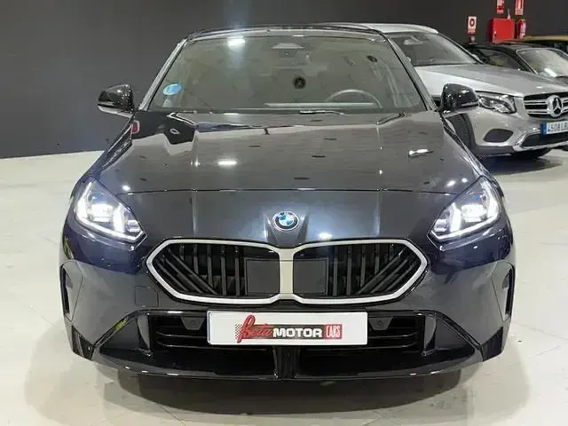 Usado BMW 120 163 CV (119 kW) 2025 Negro Utilitario