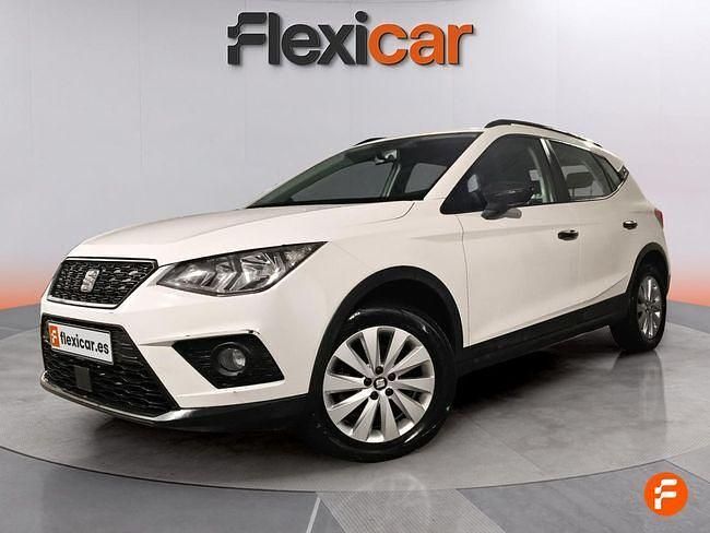 Usado Seat Arona Reference 95 CV (69 kW) 2018 Blanco SUV