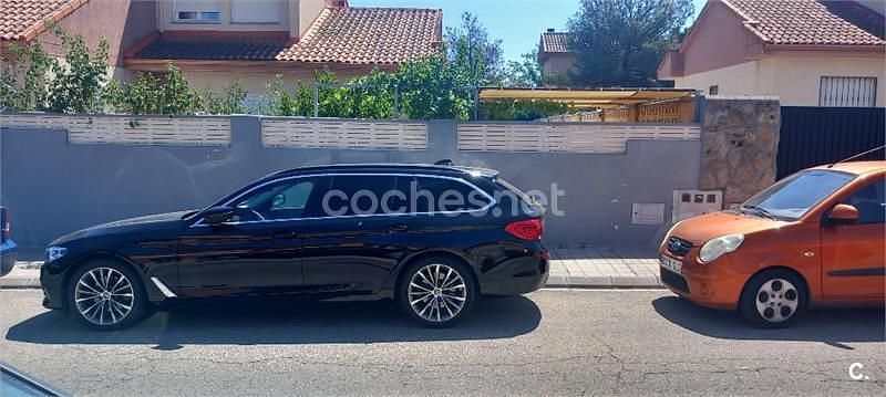 Negro Usado 2017 BMW 520 Familiar | 20.500 € (Precio justo) - Imagen 1/4