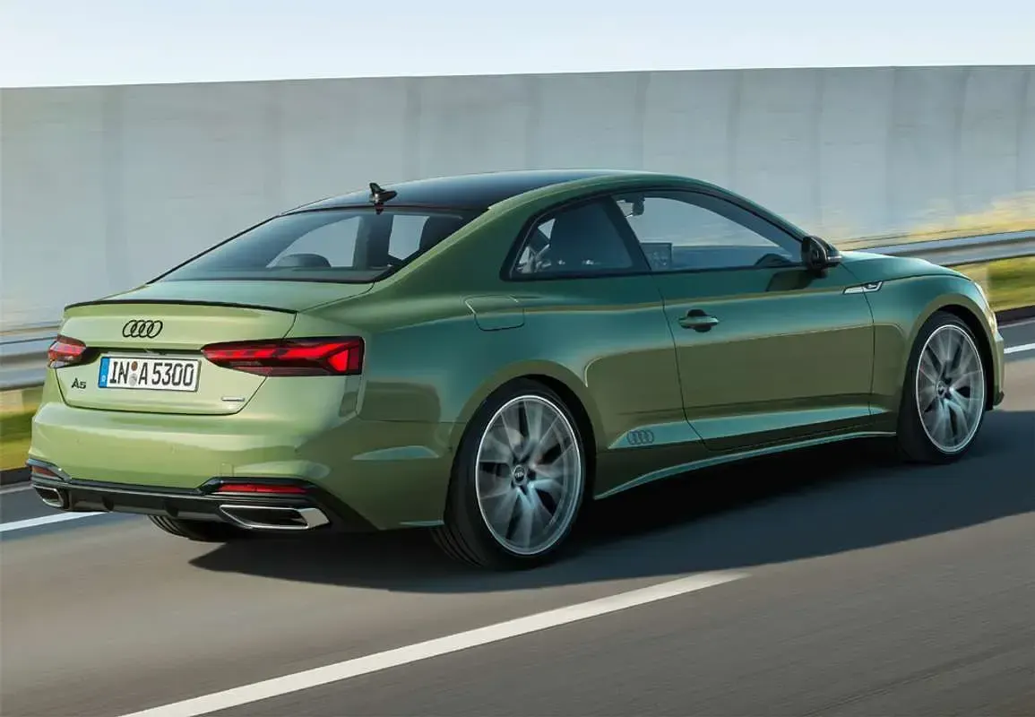 Usado Audi A5 S-Line 163 CV (119 kW) 2021 Negro Coupe
