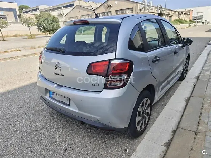 Usado Citroën C3 Feel 75 CV (55 kW) 2015 Gris / plata Berlina