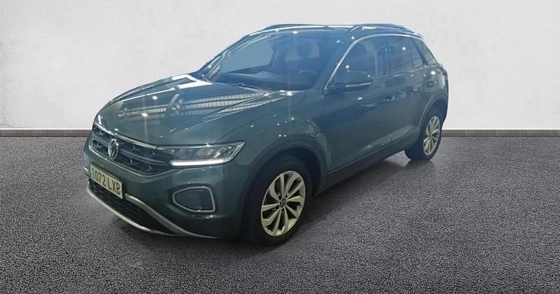 Usado 2022 VW T-Roc Life SUV | 21.440 € (Buen precio) - Imagen 1/4