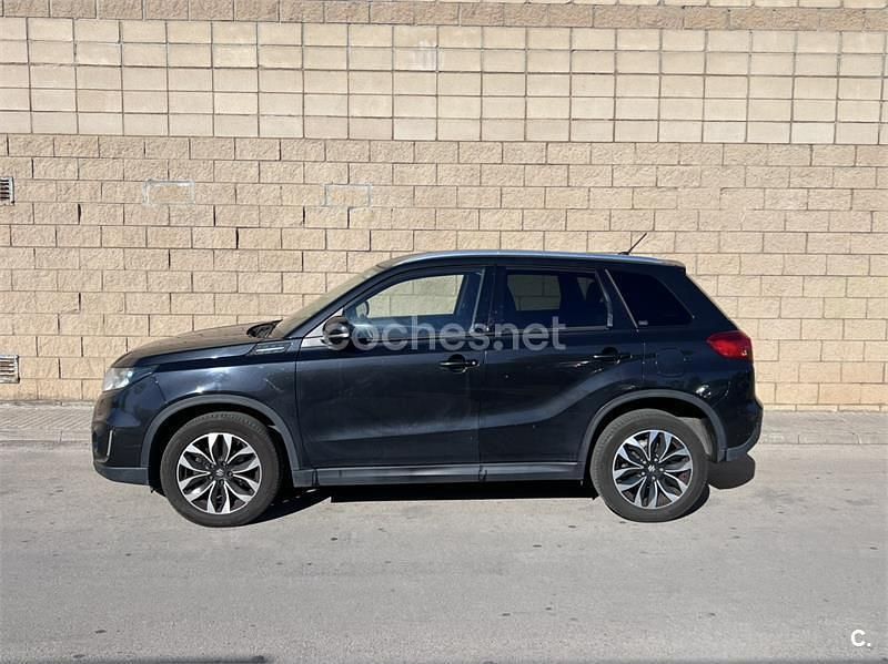 Negro Usado 2015 Suzuki Vitara GLX SUV | 7999 € (Buen precio) - Imagen 1/4