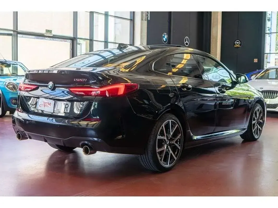 Usado BMW 220 Gran Coupé Sport Line 178 CV (130 kW) 2022 Negro Coupe