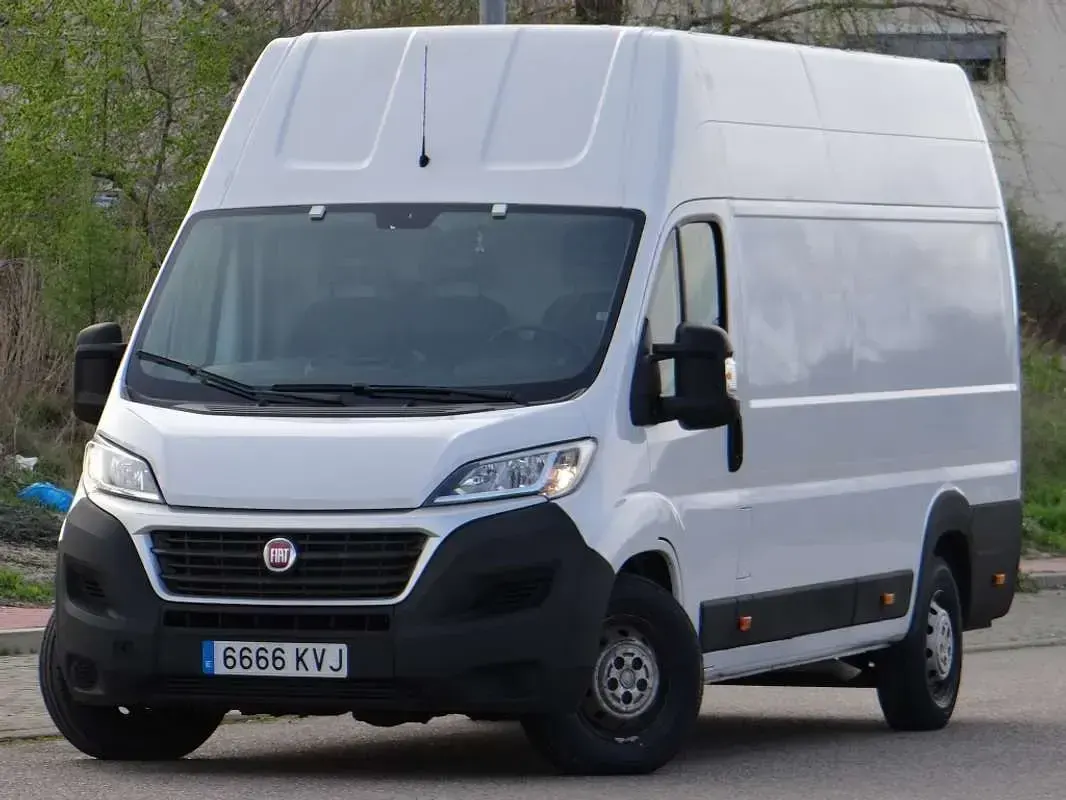 Usado Fiat Ducato 129 CV (94 kW) 2019 Blanco Van