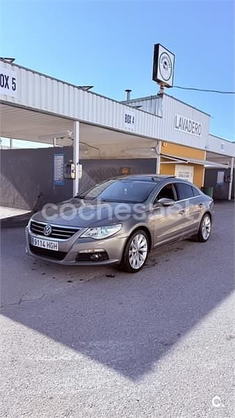 Usado VW Passat Highline 140 CV (102 kW) 2011 Beige Berlina