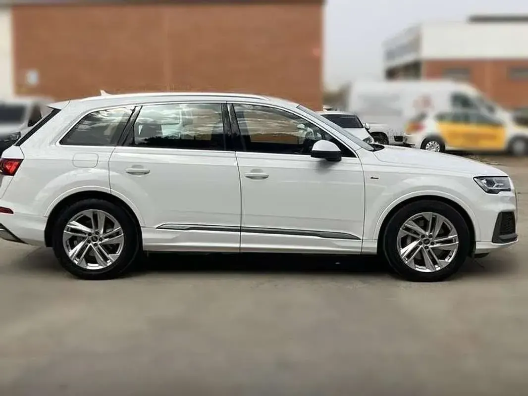Usado Audi Q7 S-Line 231 CV (169 kW) 2022 Blanco SUV