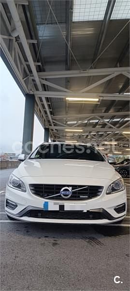 Usado Volvo V60 R-Design 215 CV (158 kW) 2013 Blanco Familiar