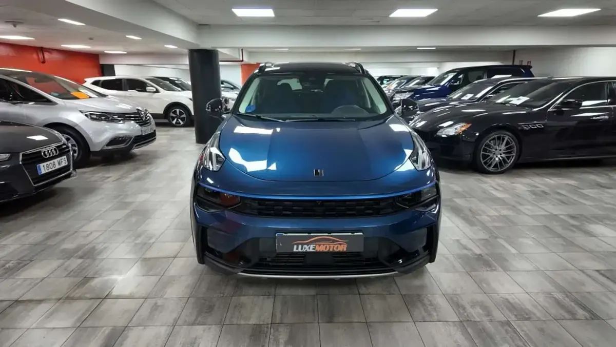 Usado Lynk & Co 01 261 CV (191 kW) 2022 Azul SUV