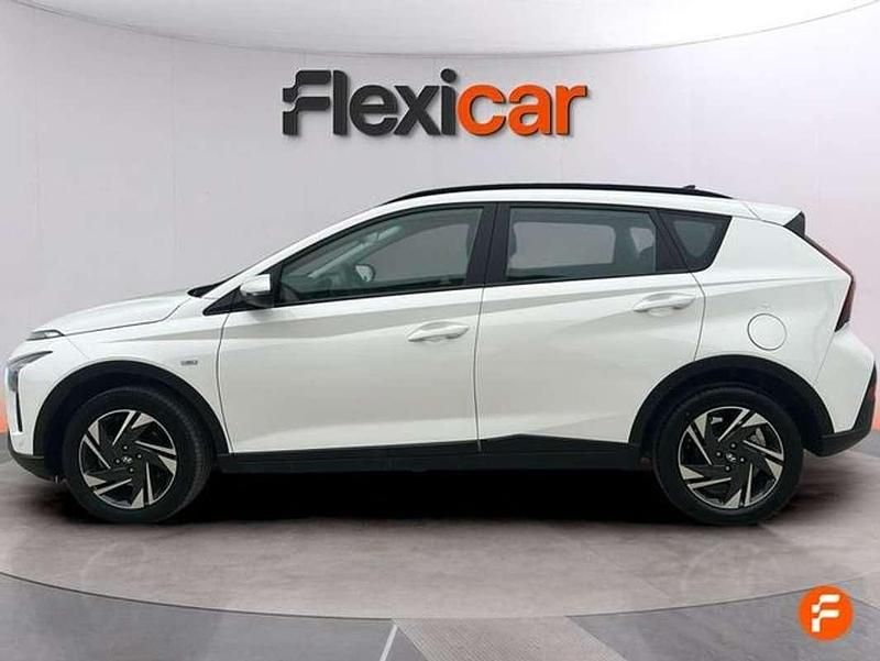 Usado Hyundai Bayon 101 CV (74 kW) 2023 Blanco SUV