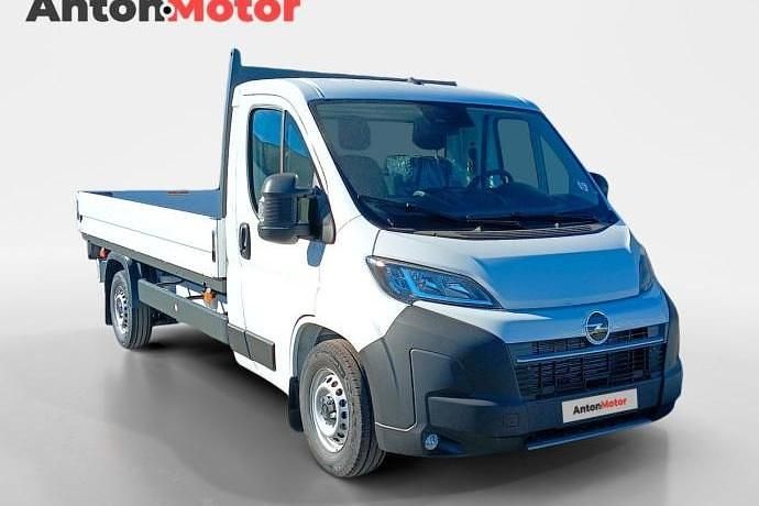 Nuevo Opel Movano 140 CV (102 kW) 2025