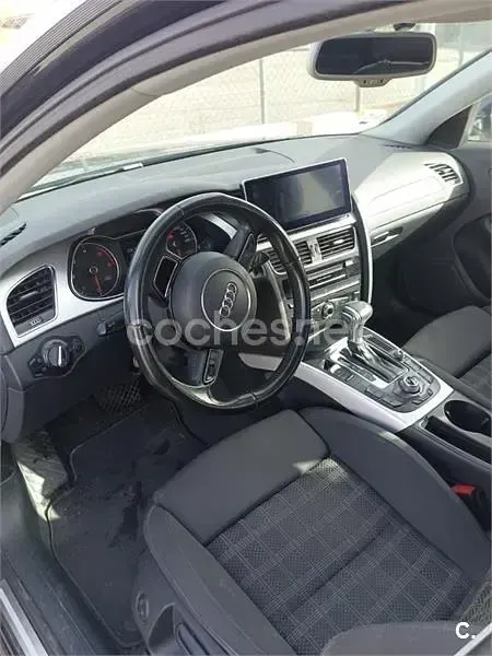 Usado Audi A4 S-Line 150 CV (110 kW) 2015 Azul Familiar