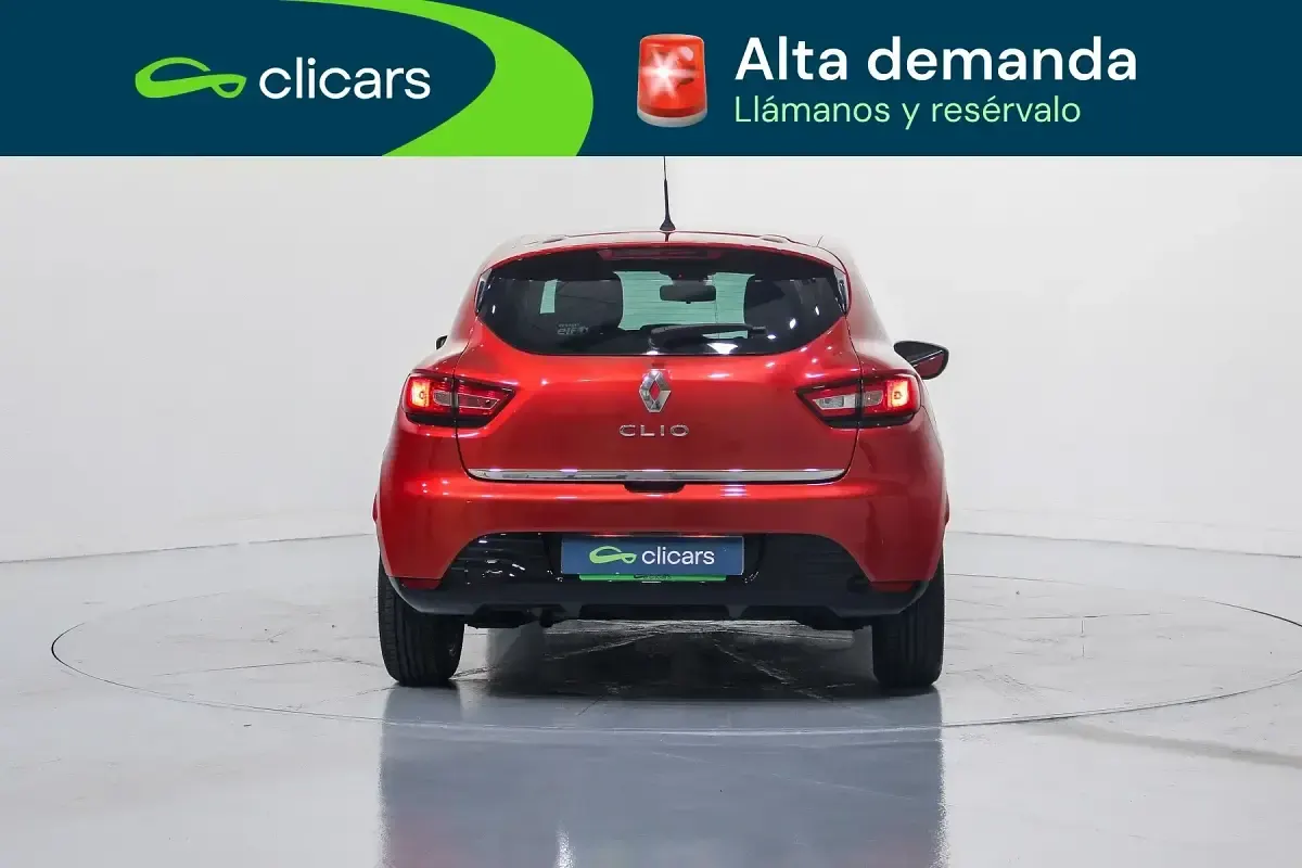 Usado Renault Clio IV LIMITED 75 CV (55 kW) 2016 Rojo Berlina