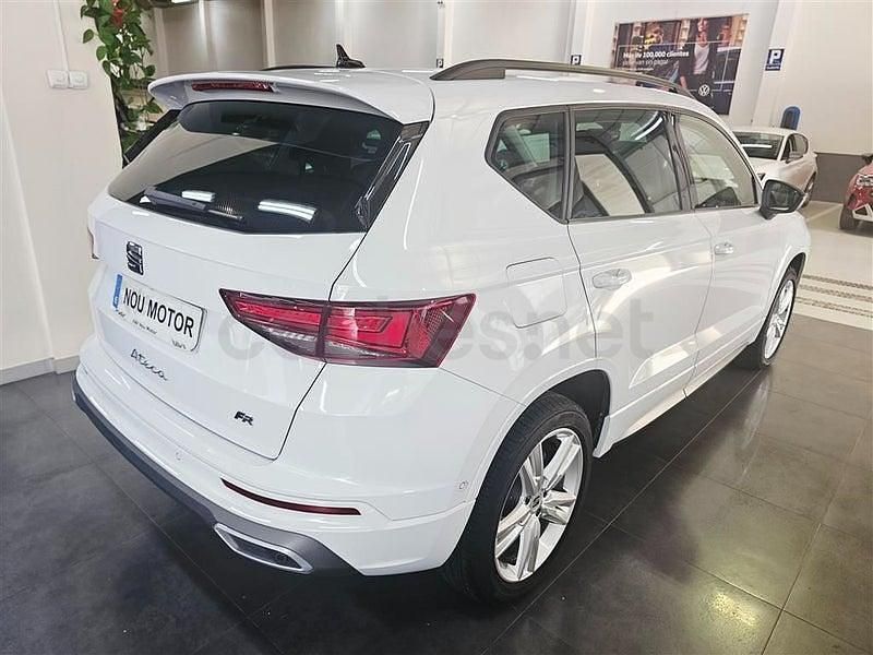 Usado Seat Ateca FR 150 CV (110 kW) 2024 Blanco SUV