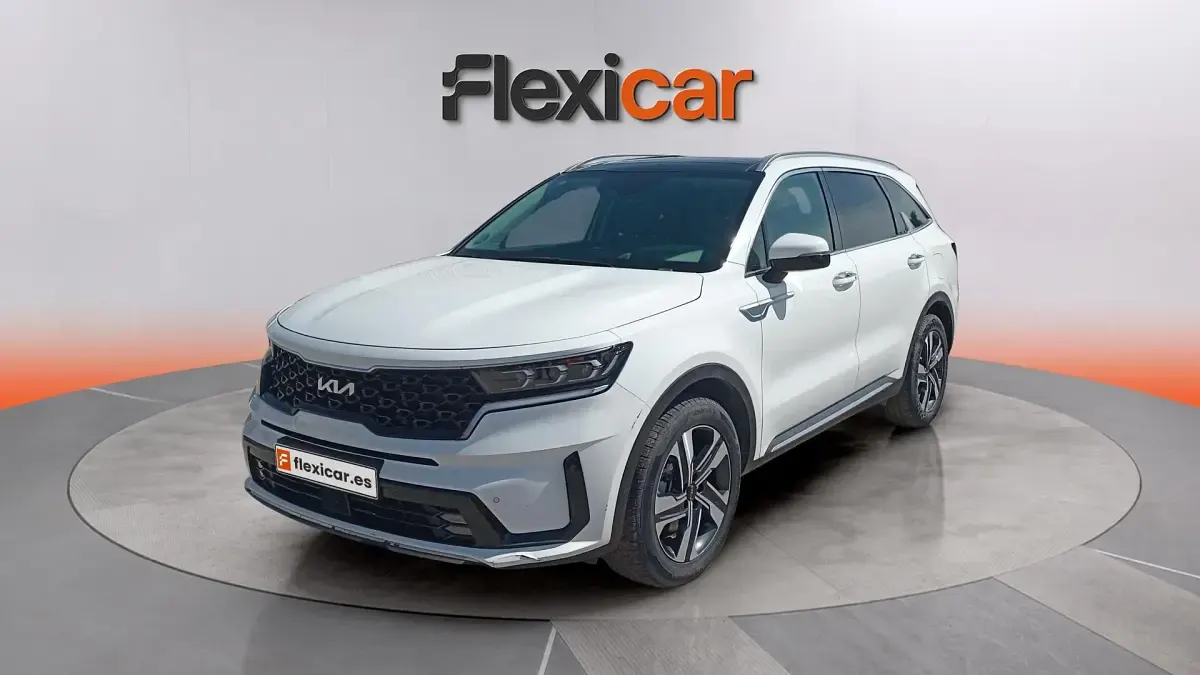 Usado Kia Sorento Plus 232 CV (170 kW) 2024 Blanco SUV