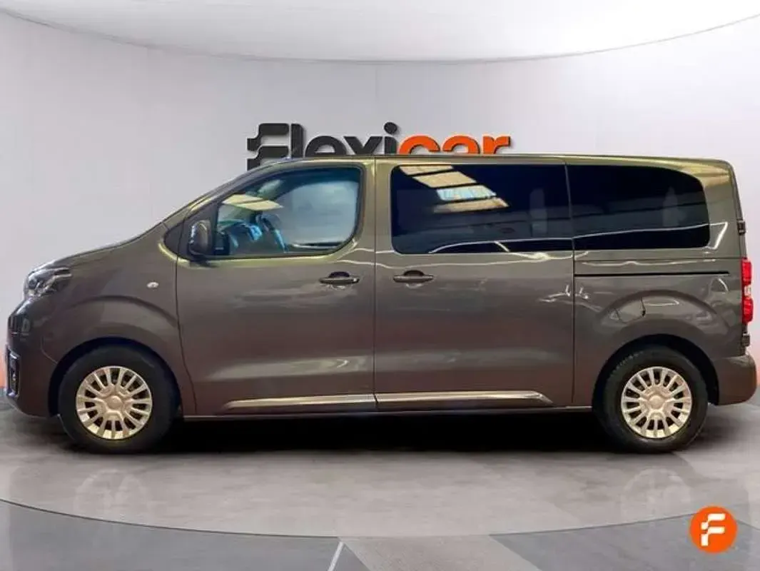 Usado Toyota Proace 116 CV (85 kW) 2018 Gris Monovolumen