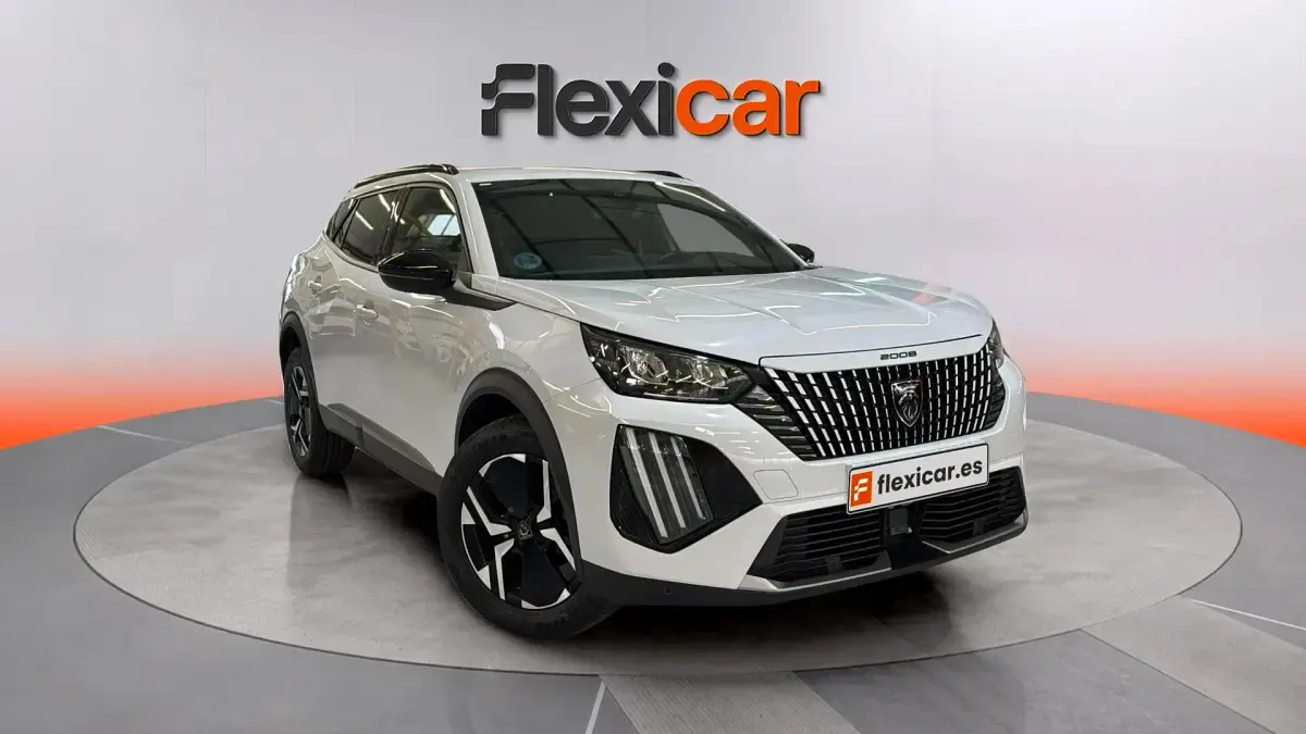 Usado Peugeot 2008 Allure 102 CV (75 kW) 2024 SUV