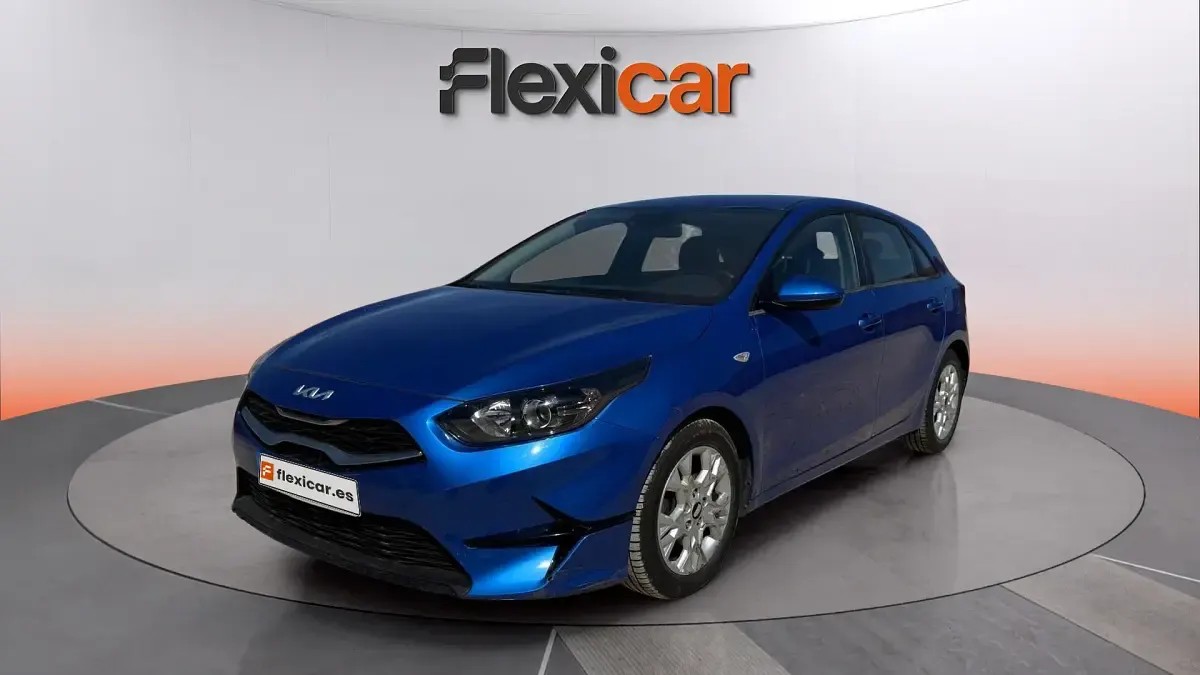 Usado Kia Ceed 101 CV (74 kW) 2021 Azul Utilitario