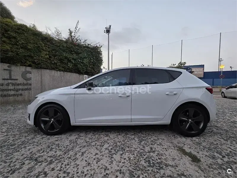Usado Seat Leon FR 150 CV (110 kW) 2016 Blanco Berlina