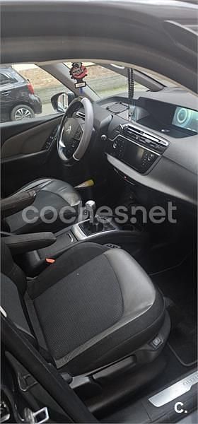 Usado Citroën C4 Picasso Attraction 115 CV (84 kW) 2015 Negro Monovolumen