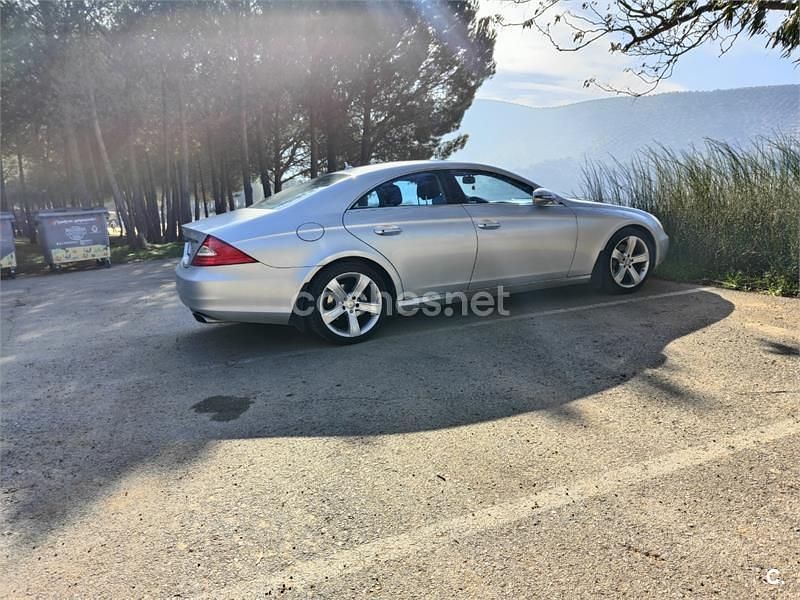 Gris / plata Usado 2009 Mercedes CLS350 Berlina | 19.500 € (Caro) - Imagen 1/4