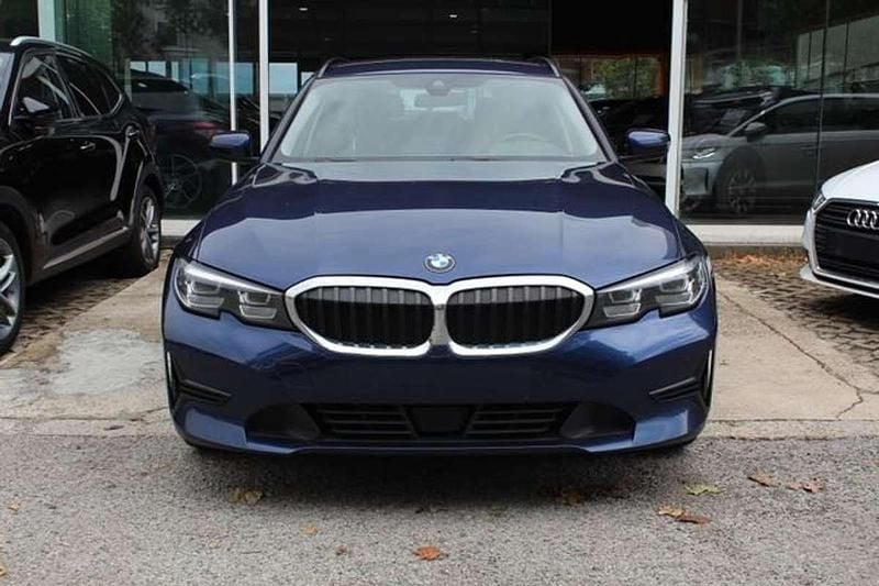 Usado BMW 318 150 CV (110 kW) 2020 Azul Familiar