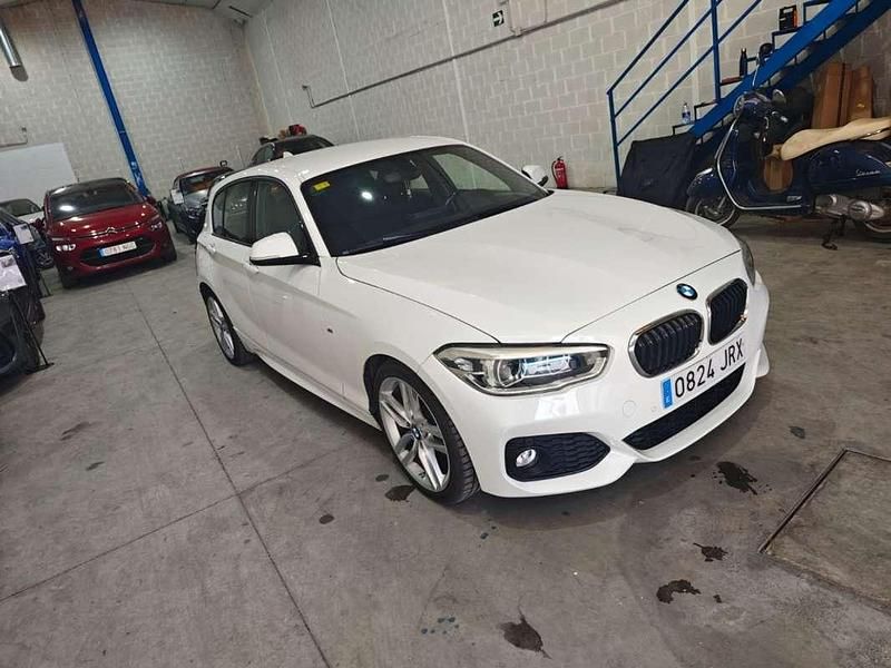 Blanco Usado 2016 BMW 118 M Sport Utilitario | 15.190 € (Precio justo) - Imagen 1/4