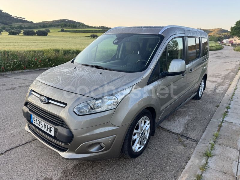 Gris / plata Usado 2018 Ford Grand Tourneo Connect Titanium Monovolumen | 11.990 € - Imagen 1/4