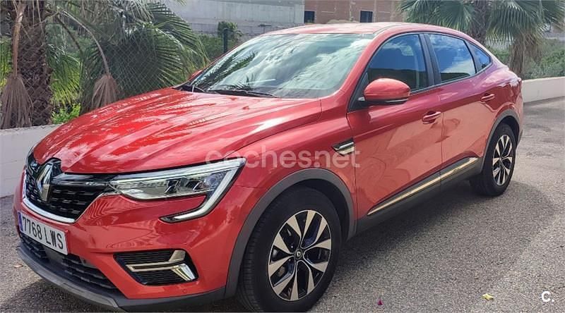 Rojo Usado 2022 Renault Arkana Intens SUV | 20.800 € (Precio justo) - Imagen 1/4
