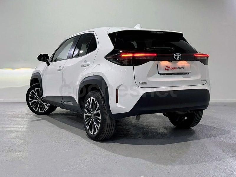 Usado Toyota Yaris Cross Style 116 CV (85 kW) 2024 Blanco SUV