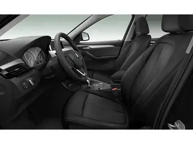 Käytetty BMW X1 Performance 150 HP (110 kW) 2020 Musta Katumaasturi