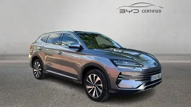 Usado BYD Seal U Design 324 CV (238 kW) 2025 Gris / plata SUV