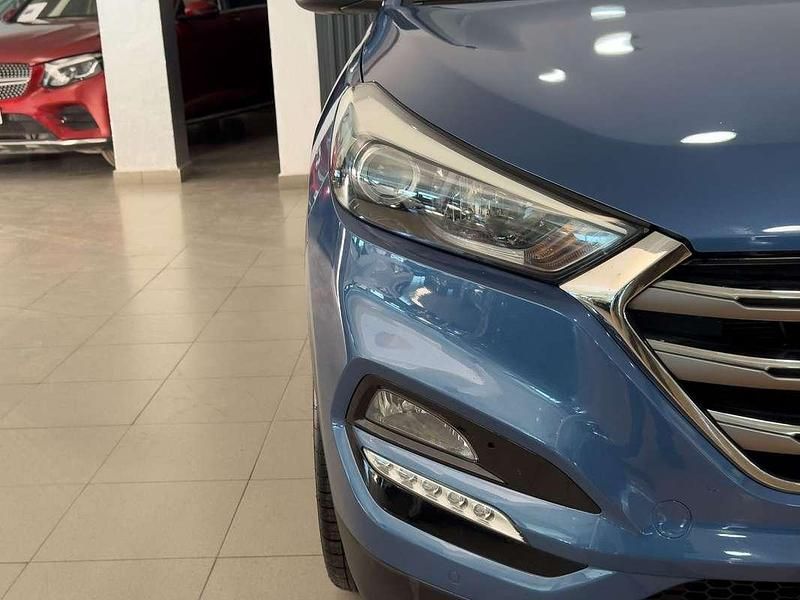 Usado Hyundai Tucson Style 136 CV (100 kW) 2016 Azul SUV