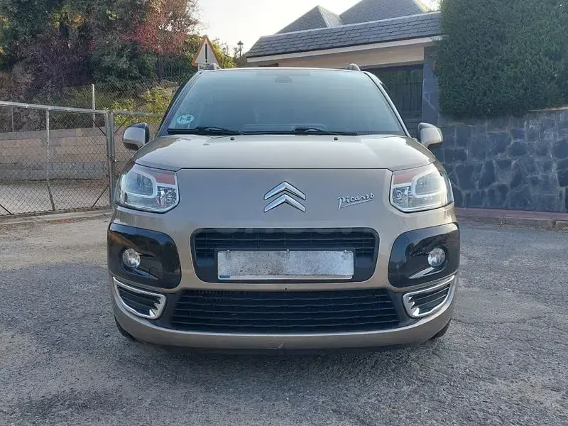 Usado Citroën C3 Picasso Exclusive 112 CV (82 kW) 2011 Beige Monovolumen
