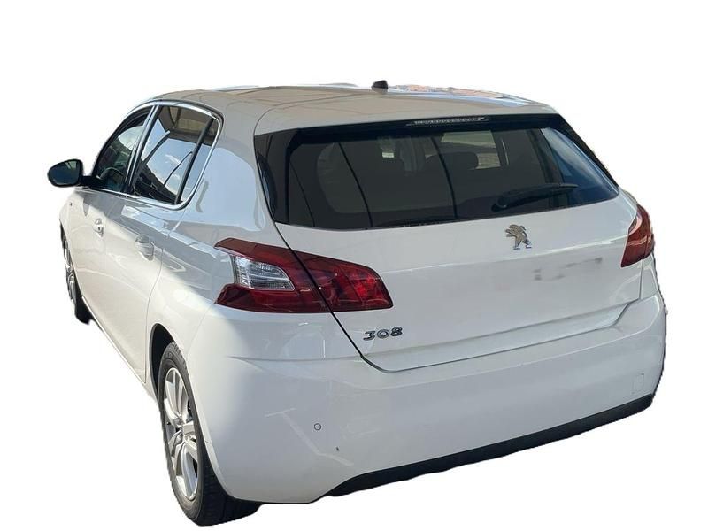 Usado Peugeot 308 Style 110 CV (80 kW) 2015 Gris / plata Berlina