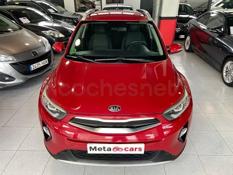 Usado Kia Stonic 120 CV (88 kW) 2017 Rojo SUV