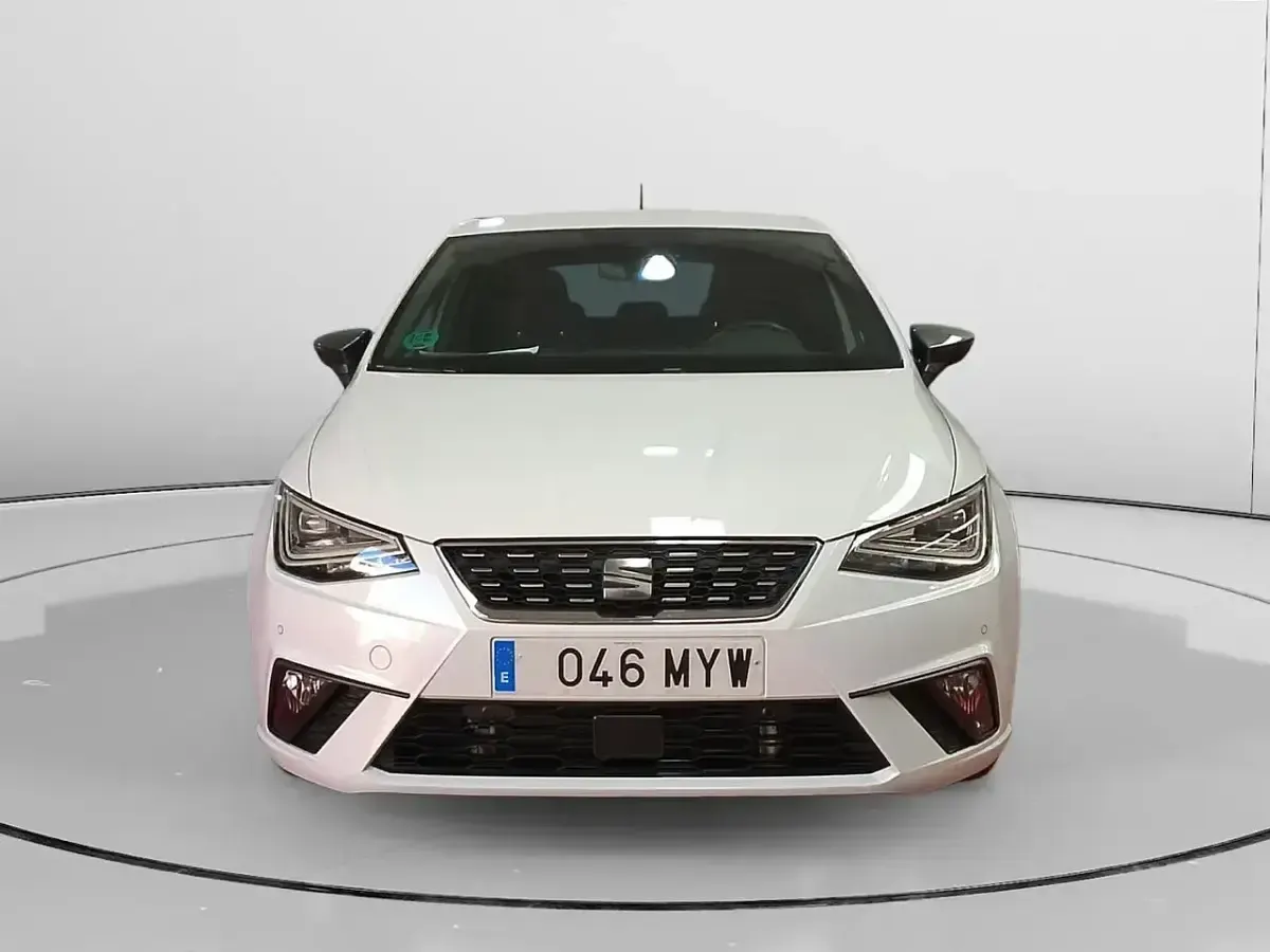 Usado Seat Ibiza 115 CV (84 kW) 2025 Blanco Berlina