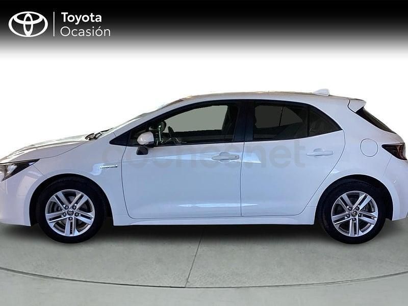 Usado Toyota Corolla Active 122 CV (89 kW) 2021 Blanco Berlina