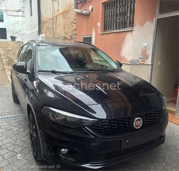 Negro Usado 2018 Fiat Tipo Familiar | 13.000 € (Un poco caro) - Imagen 1/4