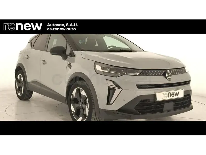 Usado Renault Captur Techno 100 CV (73 kW) 2025 Gris / plata SUV
