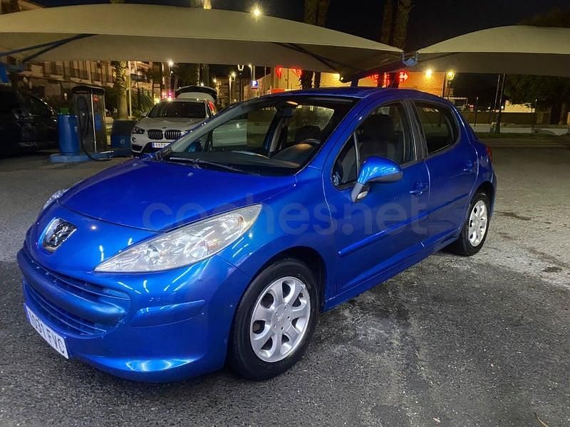 Usado Peugeot 207 90 CV (66 kW) 2007 Azul Berlina