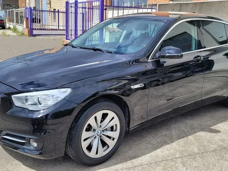 Usado BMW 520 Gran Turismo 184 CV (135 kW) 2016 Negro Coupe