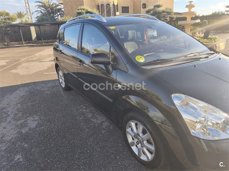 Usado Toyota Corolla Verso Sol 136 CV (100 kW) 2006 Negro Monovolumen