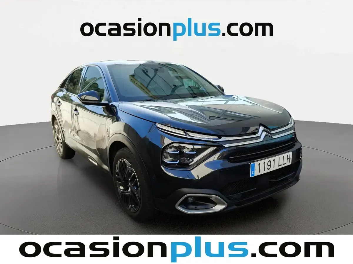 Usado Citroën C4 Feel 131 CV (96 kW) 2020 Negro Utilitario