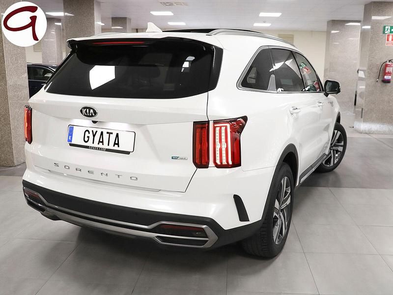 Usado Kia Sorento 230 CV (169 kW) 2021 Blanco SUV