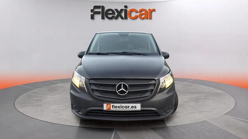 Usado Mercedes Vito 136 CV (100 kW) 2023 Negro Van