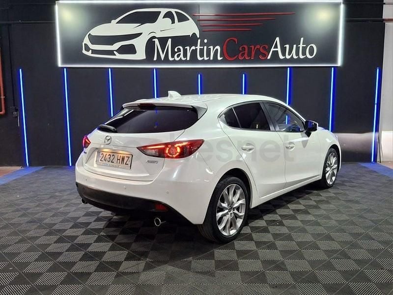 Usado Mazda 3 Luxury 150 CV (110 kW) 2014 Blanco Berlina
