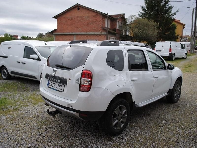 Occasion Dacia Duster Lauréate 109 ch (80 kW) 2016 Blanc SUV