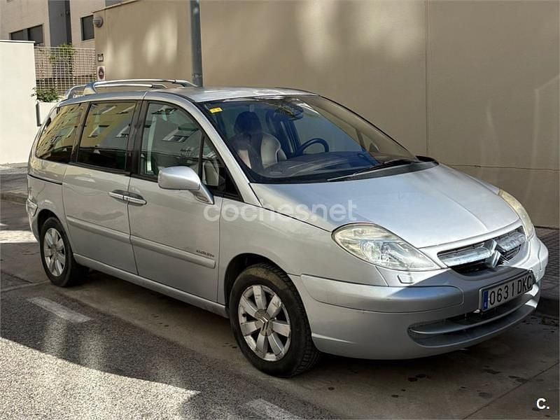 Gris / plata Usado 2006 Citroën C8 Exclusive Monovolumen | 4700 € (Precio justo) - Imagen 1/4